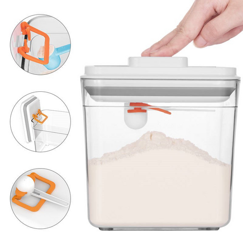 Pressing the button on the lid, with close-ups of the scoop clip